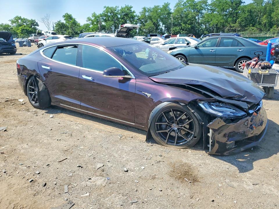 Photo 4 from auction – 2016 TESLA MODEL S with VIN 5YJSA1E13GF174122