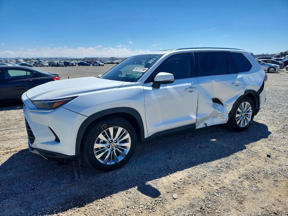 2025 TOYOTA GRAND HIGHLANDER - Търг №58125166