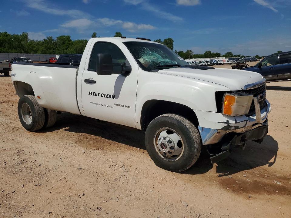 Photo 4 from auction – 2013 GMC SIERRA with VIN 1GT322CG3DF196353