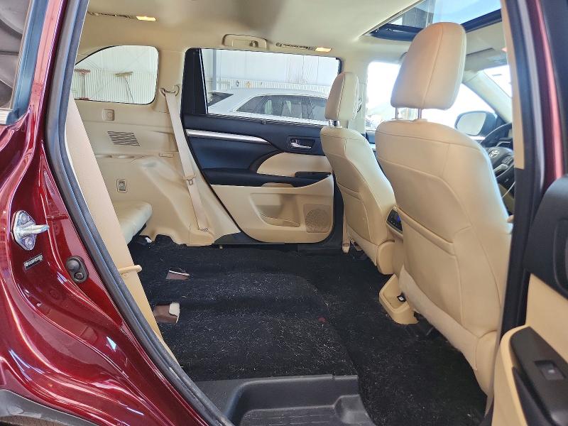 Photo 11 from auction – 2014 TOYOTA HIGHLANDER with VIN 5TDJKRFH2ES019959