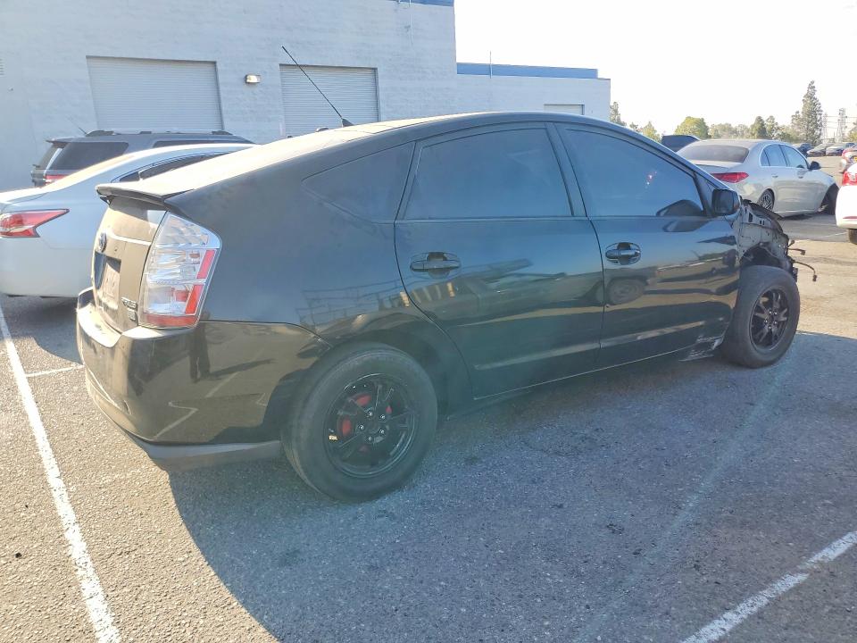 Photo 3 from auction – 2007 TOYOTA PRIUS with VIN JTDKB20UX77084167