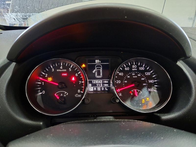 Photo 9 from auction – 2011 NISSAN ROGUE with VIN JN8AS5MV8BW313948