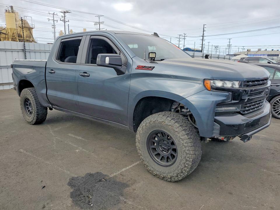 Photo 4 from auction – 2019 CHEVROLET SILVERADO with VIN 3GCPYFED7KG225472