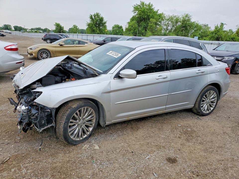 CHRYSLER 200 2012 с VIN 1C3CCBBG7CN234853 - Снимка от търг