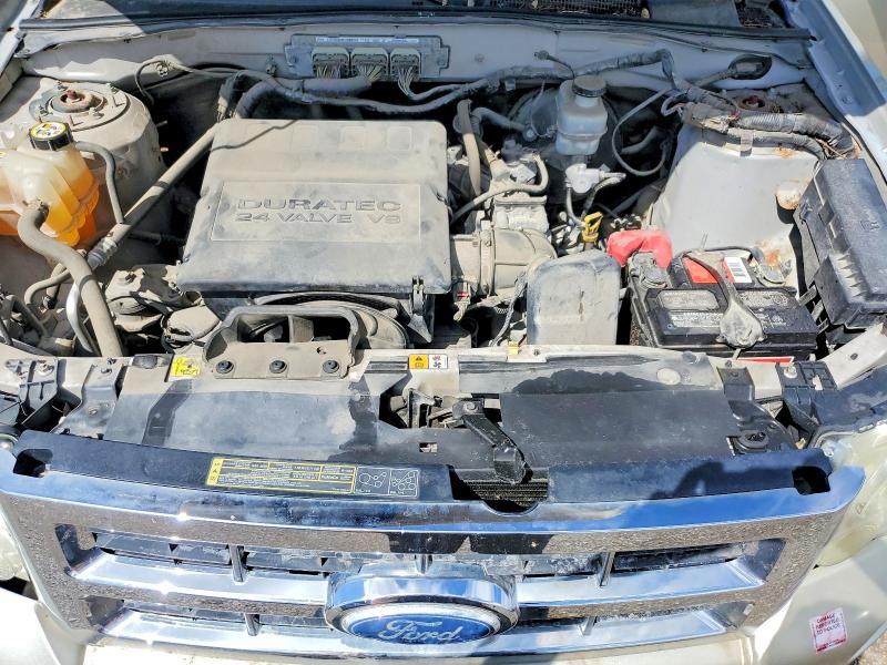Photo 12 from auction – 2010 FORD ESCAPE with VIN 1FMCU9EG0AKC85991