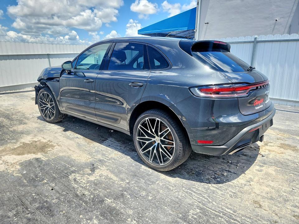 Photo 2 from auction – 2026 PORSCHE MACAN with VIN WP1AA2A52TLB09455