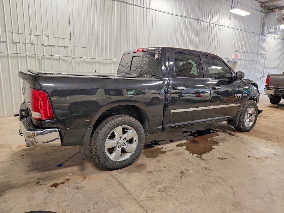 Photo 3 from auction – 2017 RAM 1500 with VIN 3C6RR7LT1HG593801