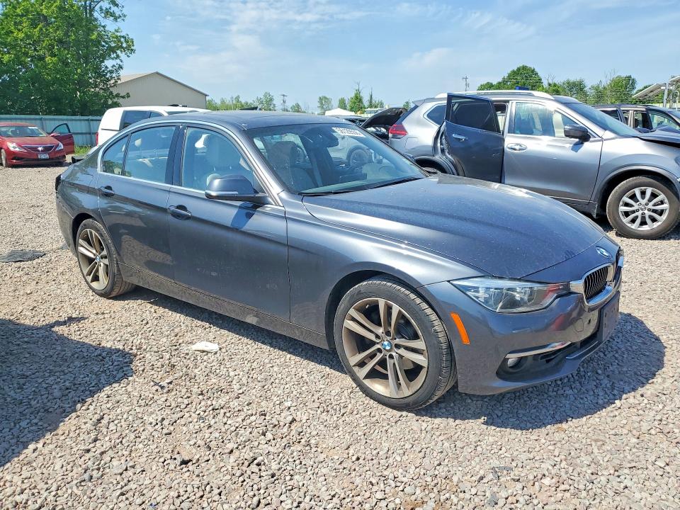 Photo 4 from auction – 2018 BMW 330 with VIN WBA8D9C58JA608568