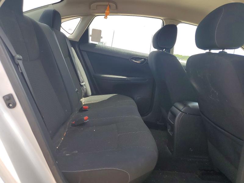 Photo 10 from auction – 2018 NISSAN SENTRA with VIN 3N1AB7AP0JY211003