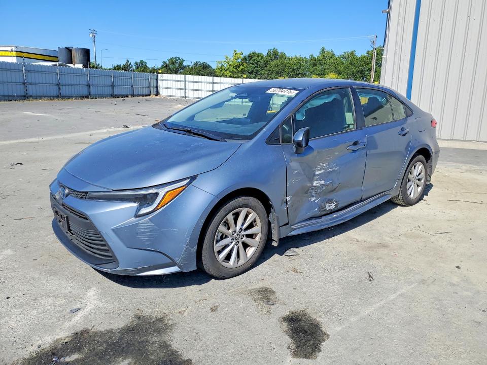 Снимка 1 от търг – 2024 TOYOTA COROLLA HYBRID с VIN JTDBCMFE0RJ022629