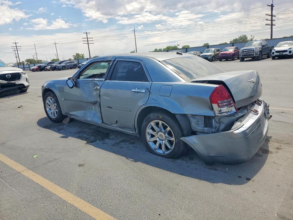 Photo 2 from auction – 2006 CHRYSLER 300 with VIN 2C3KA63H46H169733