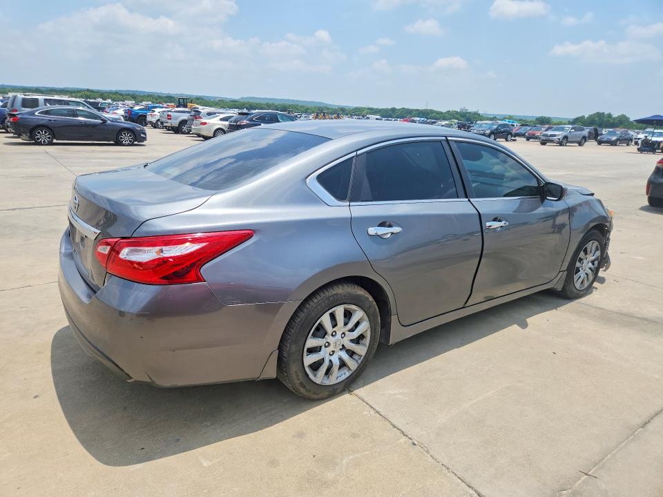 Photo 3 from auction – 2017 NISSAN ALTIMA with VIN 1N4AL3APXHC232114