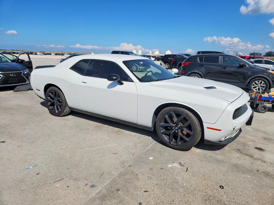 Фото 4 с аукциона – 2021 DODGE CHALLENGER с VIN 2C3CDZAG4MH533315