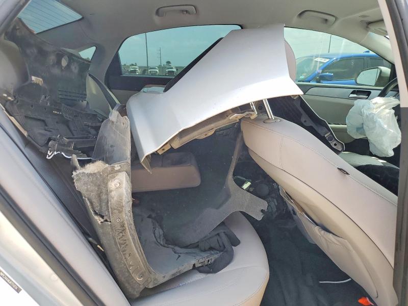 Photo 10 from auction – 2018 HYUNDAI SONATA with VIN 5NPE24AA6JH711074