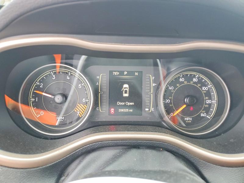 Photo 9 from auction – 2015 JEEP CHEROKEE with VIN 1C4PJMCB4FW659897