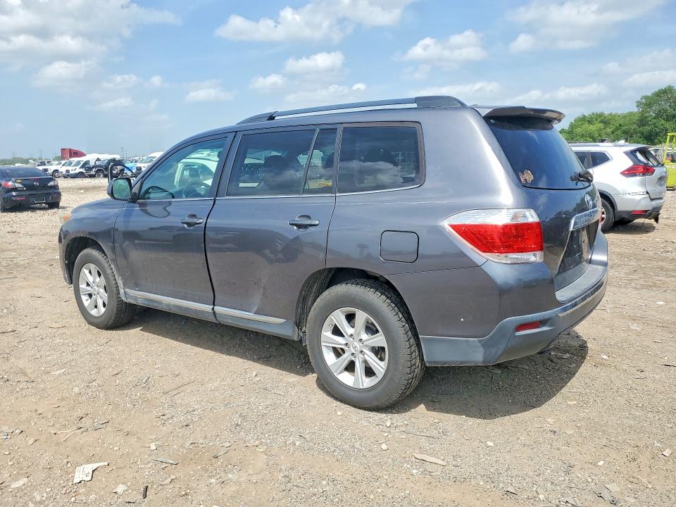 Photo 2 from auction – 2011 TOYOTA HIGHLANDER with VIN 5TDBK3EH5BS074680