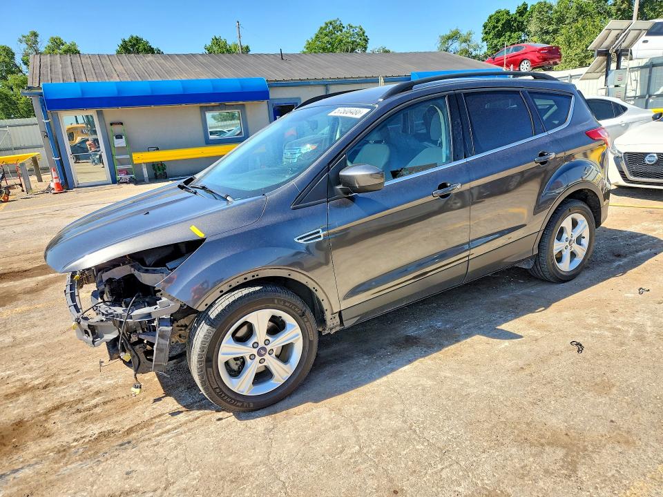 FORD ESCAPE 2016 with VIN 1FMCU0GXXGUA52951 - Photo from auction