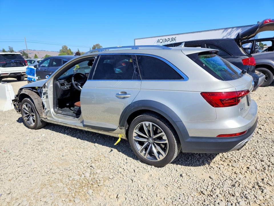 Photo 2 from auction – 2017 AUDI A4 ALLROAD with VIN WA19NAF40HA050700