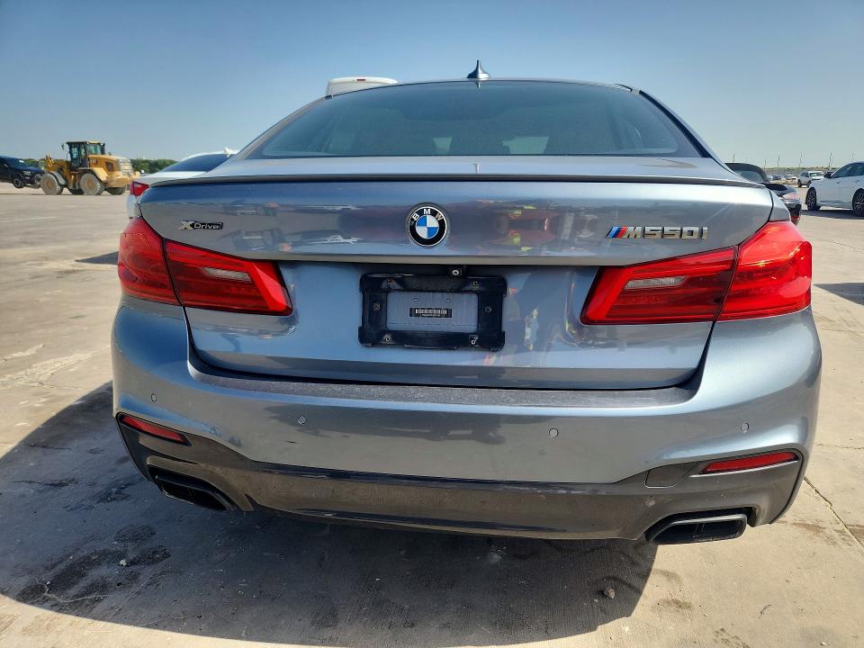 Photo 6 from auction – 2018 BMW M550XI with VIN WBAJB9C5XJB035786