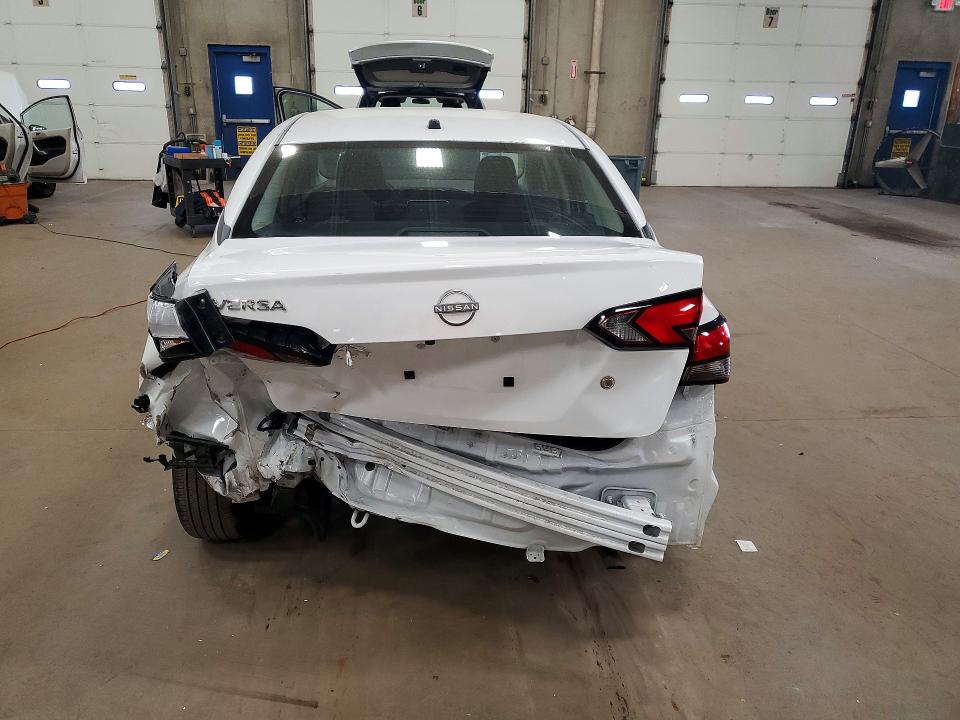 Photo 6 from auction – 2024 NISSAN VERSA with VIN 3N1CN8DV5RL917165
