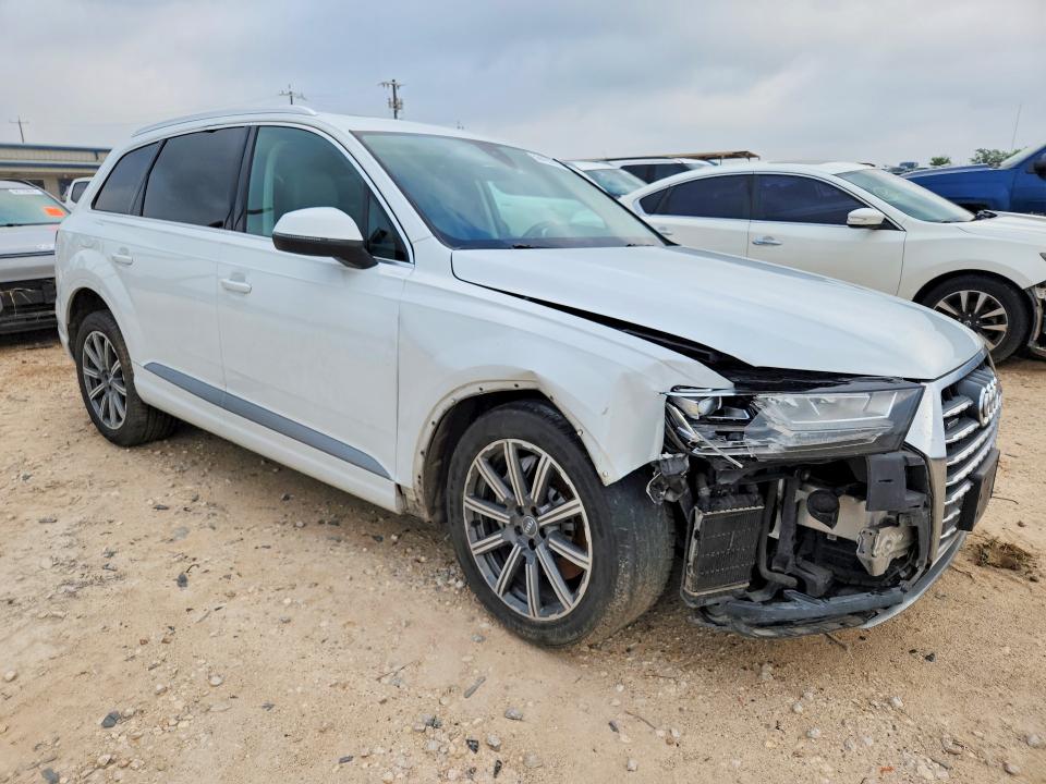 Photo 4 from auction – 2018 AUDI Q7 with VIN WA1VAAF75JD018284