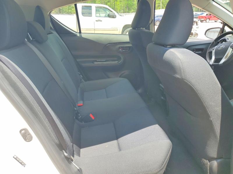 Photo 10 from auction – 2015 TOYOTA PRIUS C with VIN JTDKDTB39F1587159