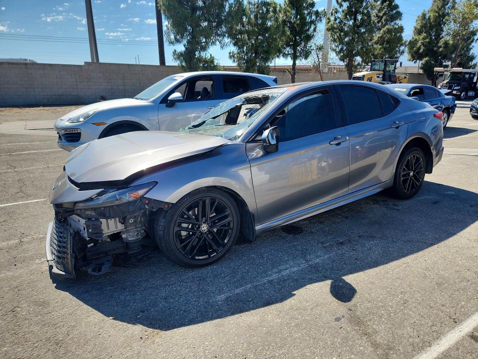 TOYOTA CAMRY 2025 with VIN 4T1DAACK8SU503834 - Photo from auction