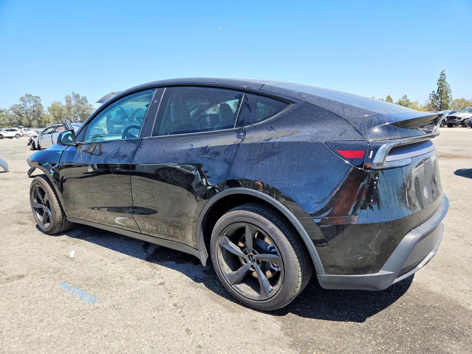 Photo 2 from auction – 2026 TESLA MODEL Y with VIN 7SAYGDED1TF394828