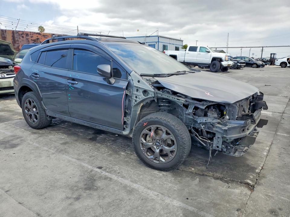 Photo 4 from auction – 2022 SUBARU CROSSTREK with VIN JF2GTHSC1NH206434