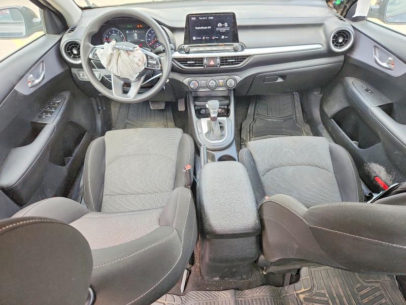 Photo 8 from auction – 2024 KIA FORTE with VIN 3KPF24AD2RE783842