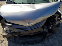 Photo 12 from auction – 2013 TOYOTA SIENNA with VIN 5TDDK3DC2DS057658