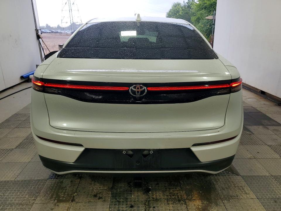 Photo 6 from auction – 2023 TOYOTA CROWN with VIN JTDAAAAF1P3004349