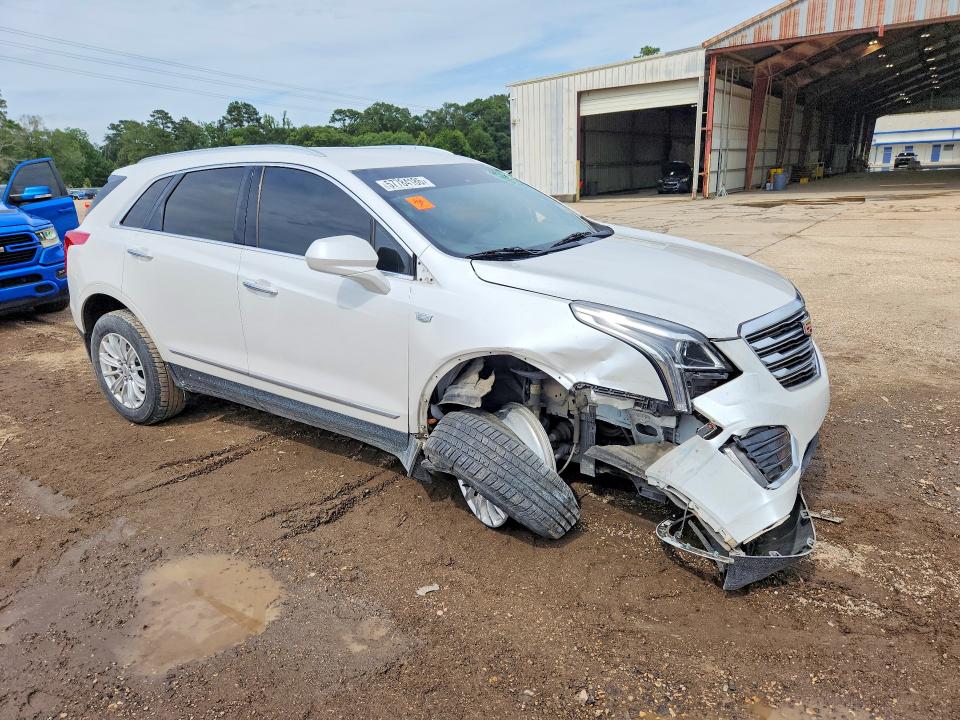 Photo 4 from auction – 2017 CADILLAC XT5 with VIN 1GYKNARS7HZ259770