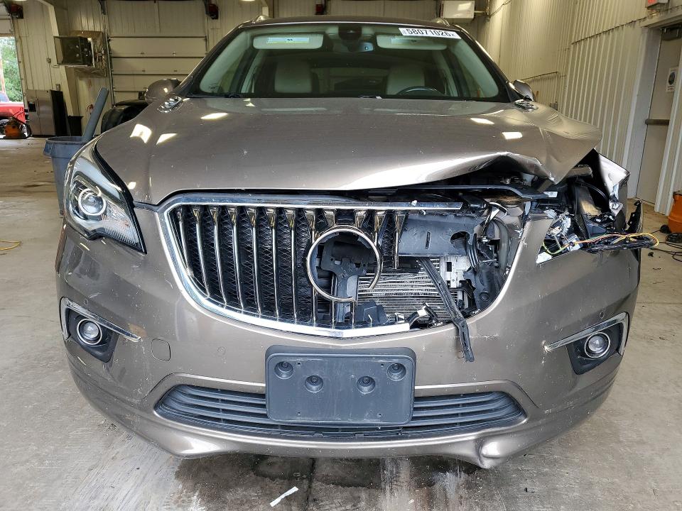 Photo 5 from auction – 2017 BUICK ENVISION with VIN LRBFXFSX9HD240587