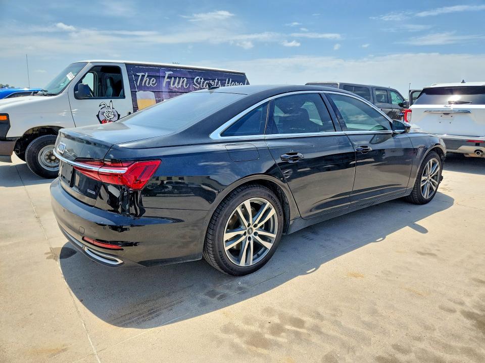 Photo 3 from auction – 2021 AUDI A6 with VIN WAUD8AF20MN024023