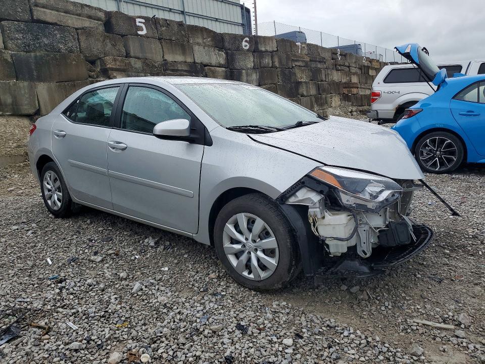 Photo 4 from auction – 2016 TOYOTA COROLLA with VIN 2T1BURHE3GC503801