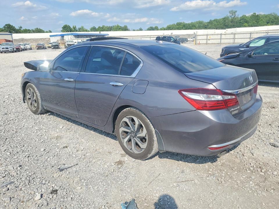 Photo 2 from auction – 2017 HONDA ACCORD with VIN 1HGCR3F81HA034473