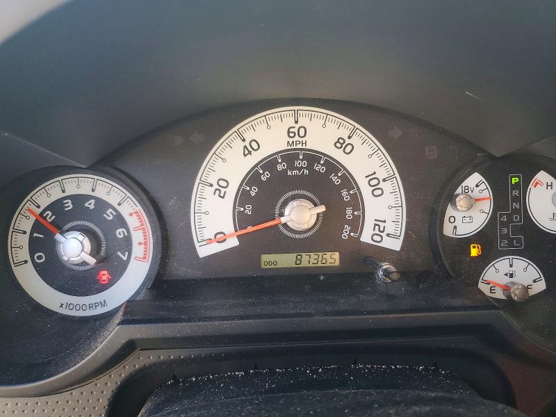 Photo 9 from auction – 2013 TOYOTA FJ CRUISER with VIN JTEBU4BF9DK163614