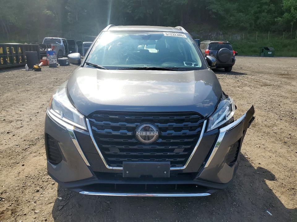 Photo 5 from auction – 2022 NISSAN KICKS with VIN 3N1CP5CV2NL475661