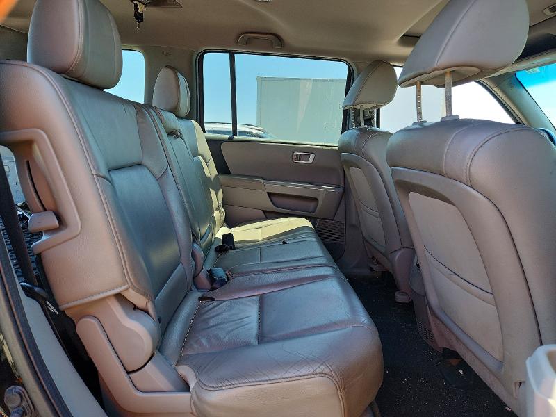 Photo 11 from auction – 2014 HONDA PILOT with VIN 5FNYF4H52EB018355