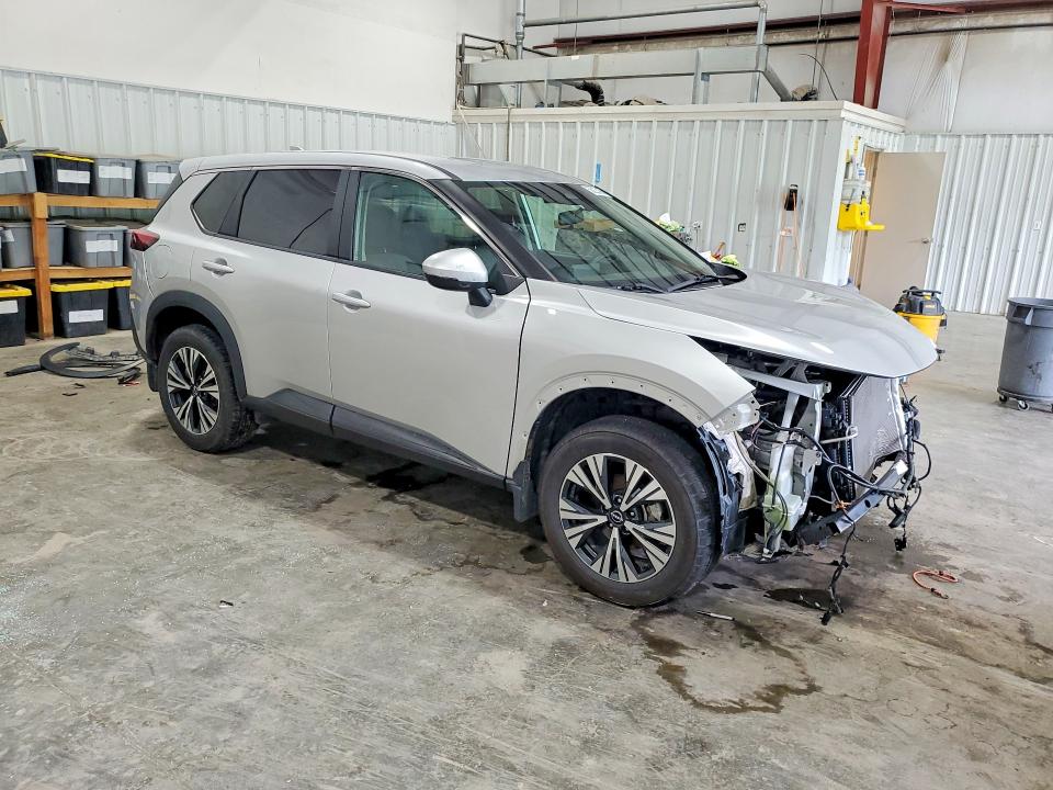 Photo 4 from auction – 2022 NISSAN ROGUE with VIN 5N1BT3BB9NC678022