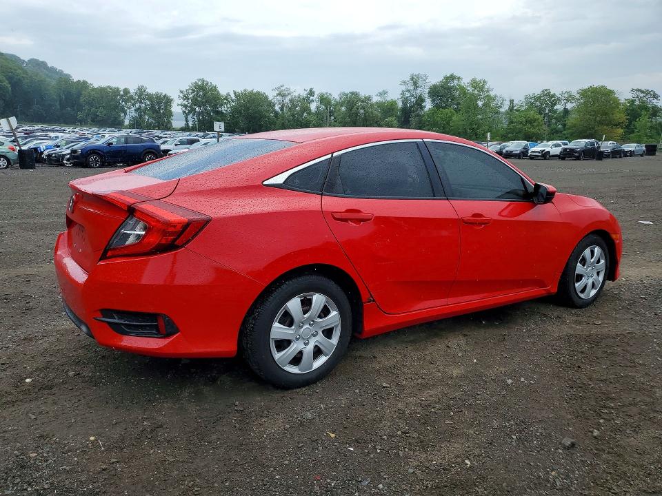 Photo 3 from auction – 2017 HONDA CIVIC with VIN 2HGFC2F5XHH532302