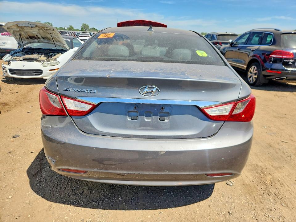 Photo 6 from auction – 2013 HYUNDAI SONATA with VIN 5NPEB4AC4DH667372