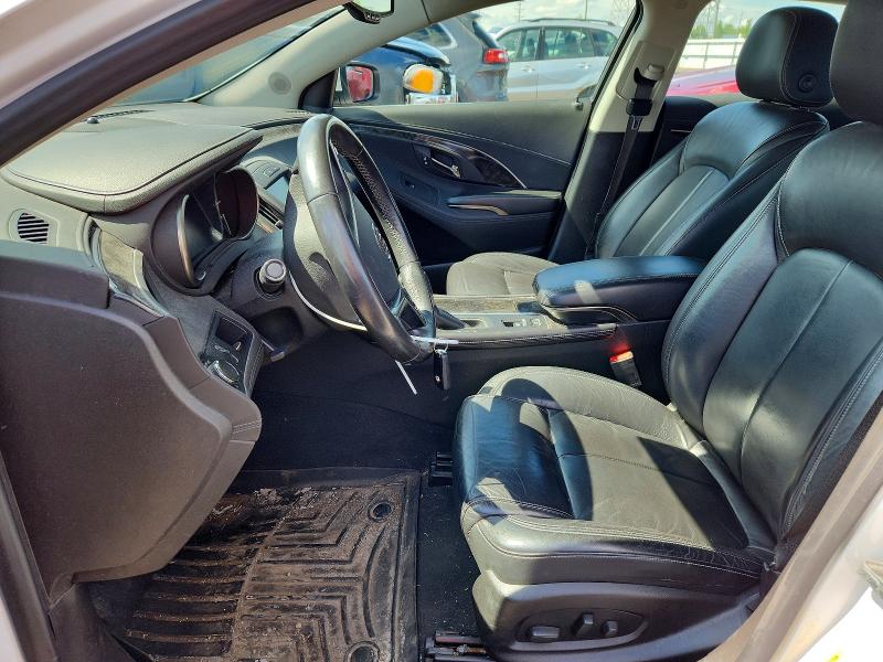 Photo 7 from auction – 2016 BUICK LACROSSE with VIN 1G4GB5G30GF227343