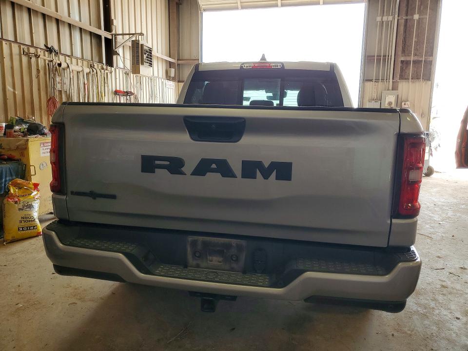 Photo 6 from auction – 2025 RAM 1500 with VIN 1C6RREFG3SN735129
