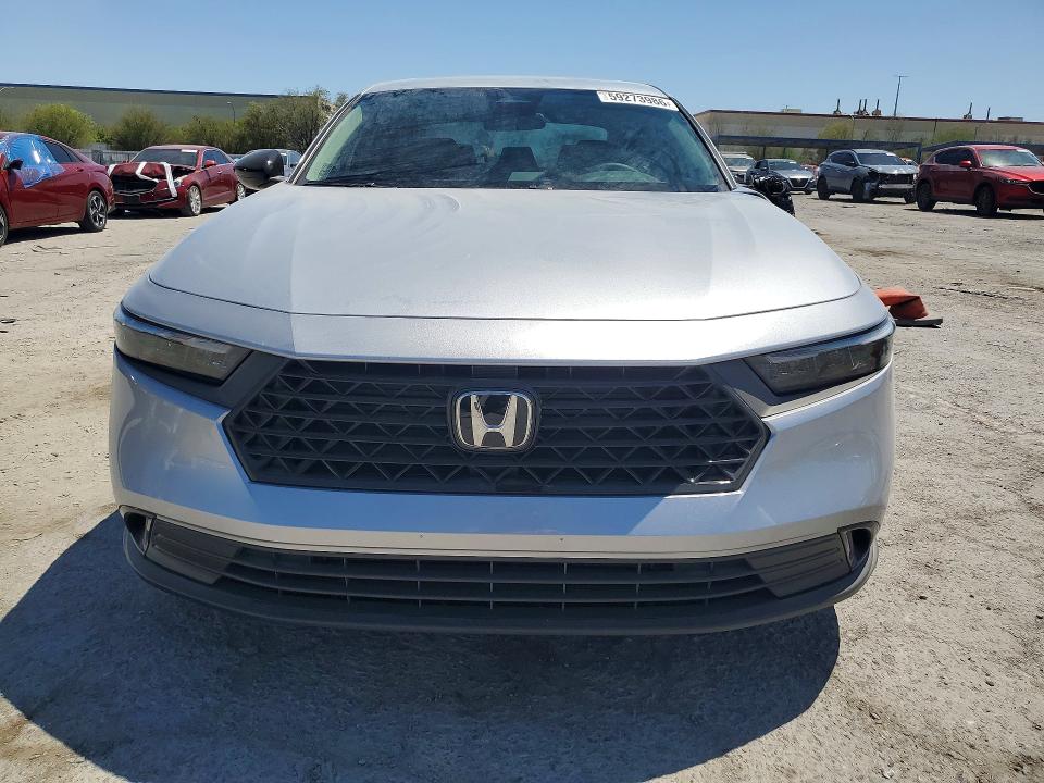 Photo 5 from auction – 2026 HONDA ACCORD with VIN 1HGCY1F40TA036664