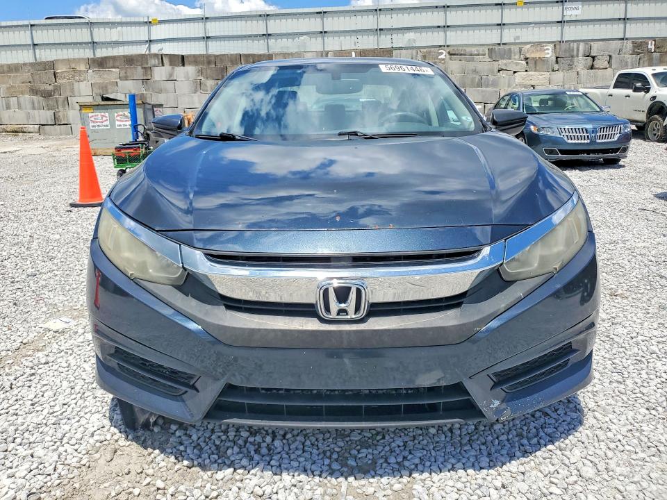 Photo 5 from auction – 2017 HONDA CIVIC with VIN 19XFC2F78HE213931