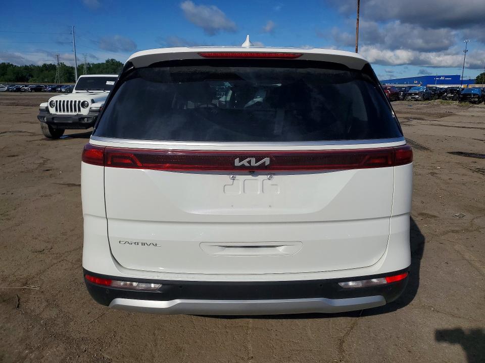 Photo 6 from auction – 2024 KIA CARNIVAL with VIN KNDNB4H33R6335835