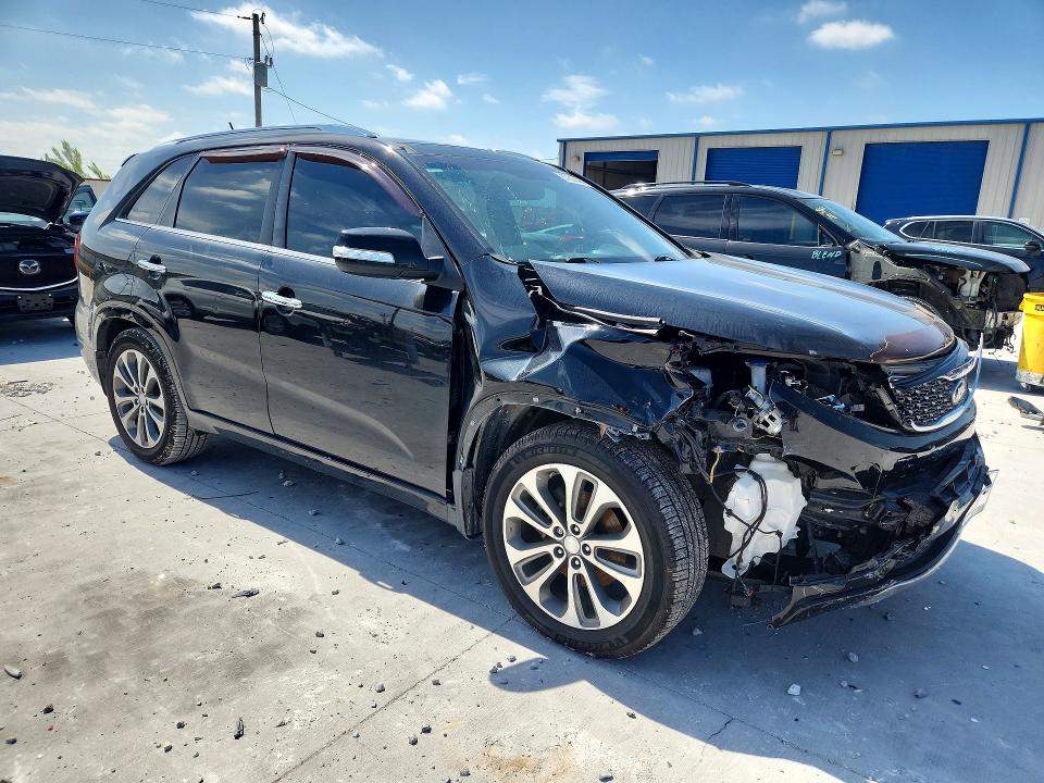 Zdjęcie 4 z aukcji – 2015 KIA SORENTO z VIN 5XYKW4A71FG577486