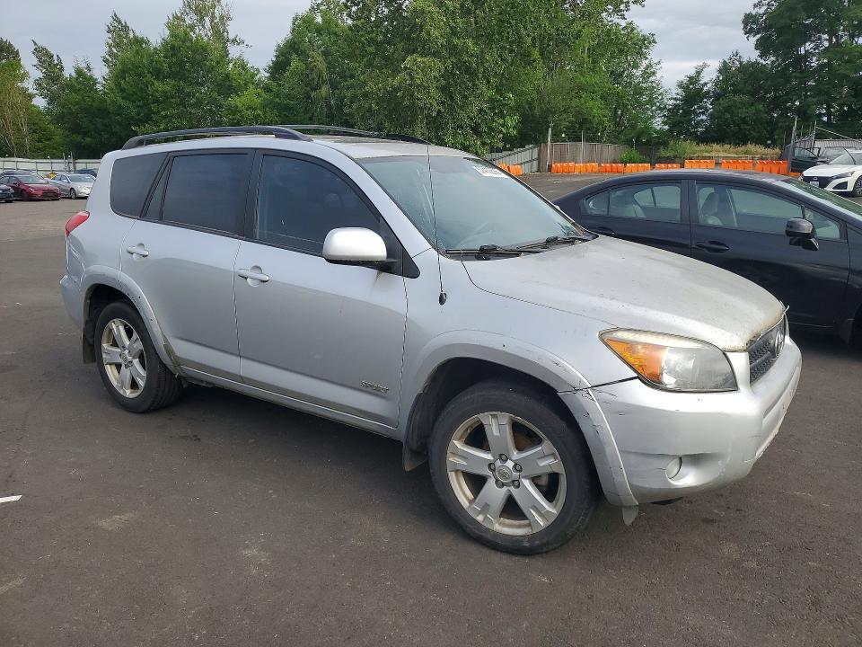 Photo 4 from auction – 2006 TOYOTA RAV4 with VIN JTMBD32V365046053
